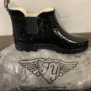 NWT: Forever Young croc boots